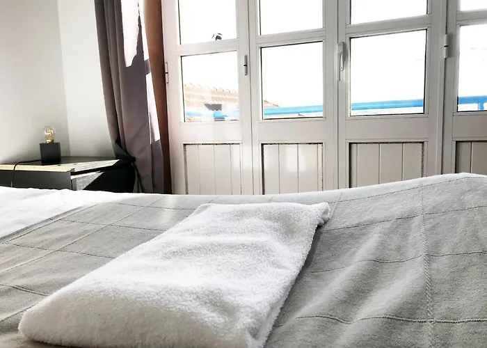 Clerigos Apartamento *